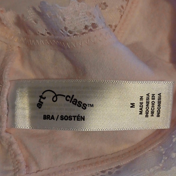 Little Girls Pink lace sports bra - Picture 3 of 5